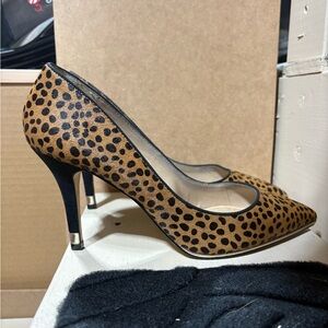 Lord & Taylor Brown Leopard Print Heels